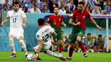 Portugal vence a Uruguay y la deja al borde de la eliminación