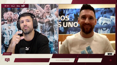 El desopilante stream entre el Kun Agüero , Messi y el Papu Gómez