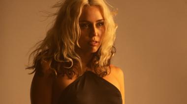 Miley Cyrus estrenó su álbum Endless Summer Vacation junto al videoclip de “River”