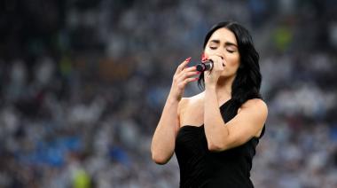 Lali recordó Casi Ángeles y cantó "Me Voy" por redes sociales