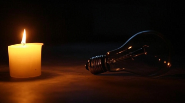 Más de 24 horas sin luz: vecinos exigen respuestas a Edelap