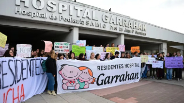 Movilización del Garrahan a Plaza de Mayo: paro, reclamos salariales y tensión con el Gobierno