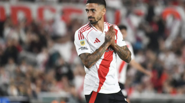 Estudiantes no se retira del mercado de pases y negocia por Lanzini