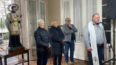 La CGT recibió por primera vez la imagen de San Cayetano en su sede histórica de La Plata