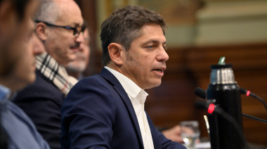 Espionaje ilegal: Kicillof analiza una denuncia penal tras ser espiado por la SIDE libertaria