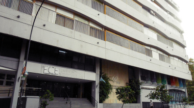 Se confirmó que el pasajero fallecido en un colectivo era docente de Económicas de la UNLP
