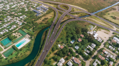 Alak anunció la construcción de una nueva bajada de la Autopista en City Bell