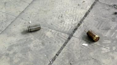 Berisso: un jubilado de 88 años enfrentó a ladrones a los tiros en su casa