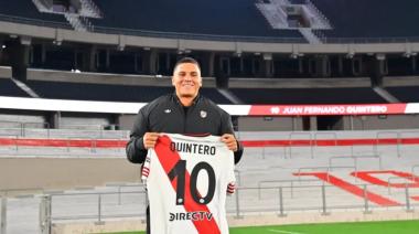 El renacer de Juanfer en River: magia, pases y recuerdos de Madrid