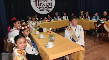 48ª Fiesta del Inmigrante: El emotivo desfile infantil que homenajea tradiciones