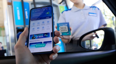 YPF permitirá pagar la nafta en dólares a través de su app: cómo funciona