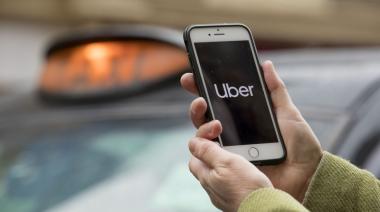 Motociclista de Uber denuncia un robo violento en la localidad de San Carlos