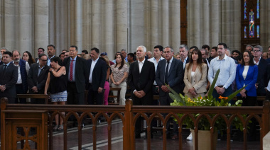 Alak participó del tedeum por el 143° aniversario de La Plata en la Catedral