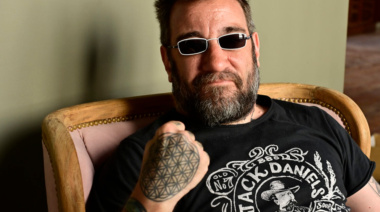 La Plata recibe a Piti Fernández: una noche para escuchar “Tuertos vivos” en vivo