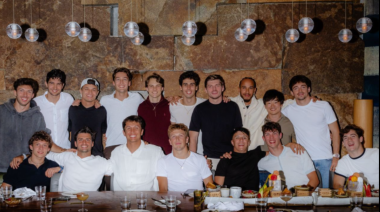 Franco Colapinto participó de la tradicional cena de final de temporada de la Fórmula 1