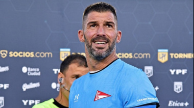 Un hincha de Gimnasia invitó a pelear a Andújar y el ex arquero le respondió