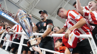 “Firmes ante la injusticia”: el mensaje de Juan Sebastián Verón tras el título de Estudiantes