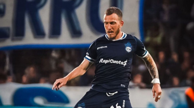 El volante Augusto Max seguirá en Gimnasia un año más tras intensas negociaciones