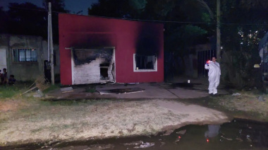 Tragedia en Los Hornos: murieron dos nenas y una mujer en un incendio en una vivienda