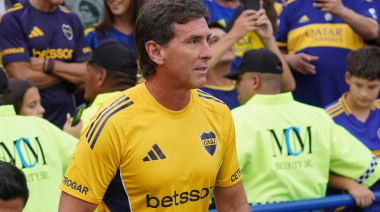Claudio Úbeda llenó de elogios a Santiago Ascacíbar: "Es un jugador para Boca"
