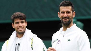 Carlos Alcaraz y Novak Djokovic jugarán la final del Australian Open 2026