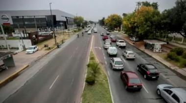 Gonnet: rescataron a una mujer que se tiró de un puente en el Camino Centenario