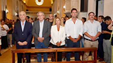 Alak participó de la misa por los 80 años del triunfo electoral de Juan Domingo Perón