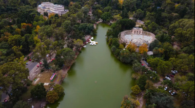 Alak adelantó el ambicioso proyecto para "cerrar" de noche el Bosque de La Plata