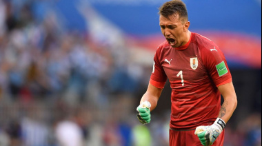 Fernando Muslera fue reservado por Bielsa y podría volver a la selección de Uruguay