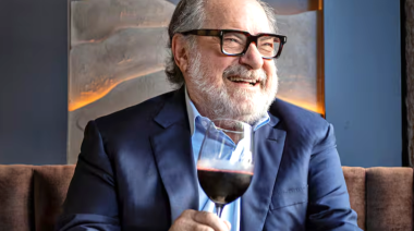 Murió Michel Rolland, influyente enólogo francés con vínculos con Argentina