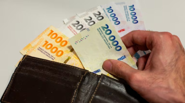 Los salarios subieron 2,5% en enero y quedaron por debajo de la inflación