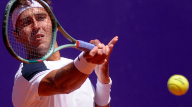 Etcheverry dio pelea, pero cayó ante Alcaraz y se despidió de Montecarlo