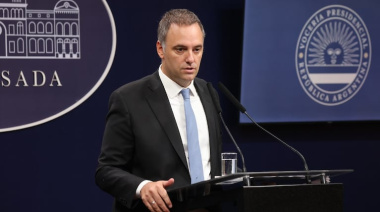 Adorni respondió más de 2.100 preguntas en el Congreso y evitó dar precisiones sobre su patrimonio