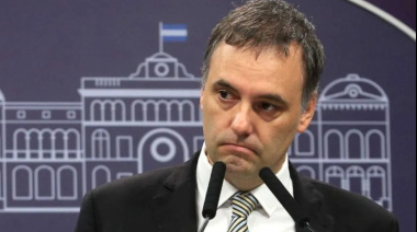 Manuel Adorni: un departamento y un terreno en La Plata, bajo la lupa judicial