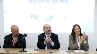 Tauber abrió el Encuentro Regional de Estudiantes de Turismo en la UNLP