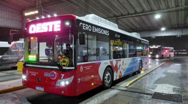 La Plata ya tiene el primer micro eléctrico de la provincia de Buenos Aires