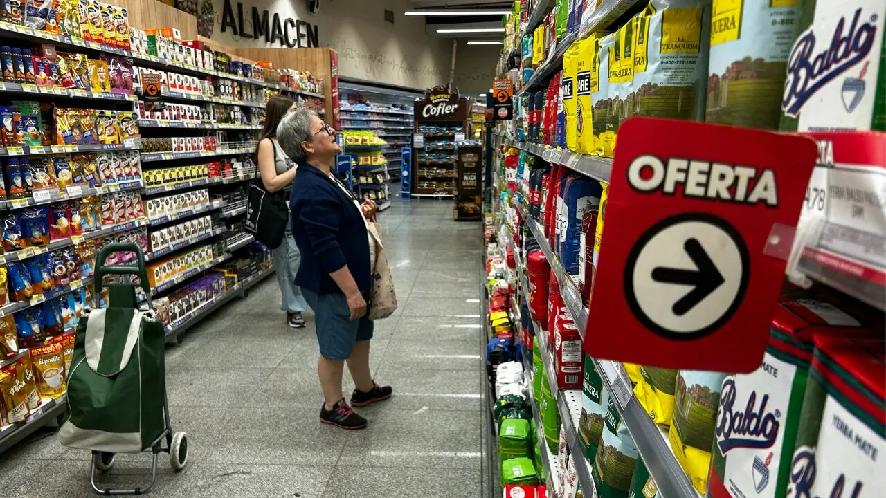 Inflación de mayo: el gobierno espera una nueva baja y un dato cercano al 2,3%