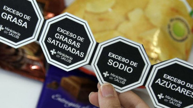 Etiquetado frontal: crece el debate por la posible derogación de la ley