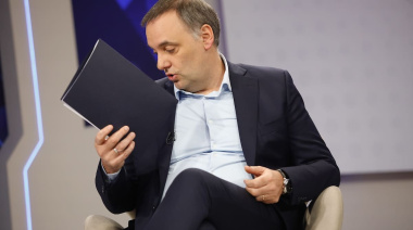 Las tres razones por las que el Gobierno sostiene a Manuel Adorni pese a la investigación judicial