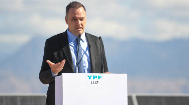 La Provincia reclamó que Adorni deje el cargo de YPF: “Tiene que presentar la renuncia”