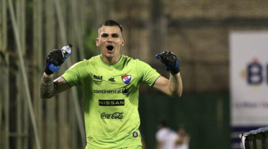 Gimnasia espera la respuesta de Nacional por el arquero Santiago Rojas