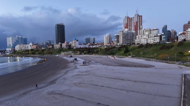 La ola polar dejó una postal histórica: volvió a nevar en Mar del Plata después de 35 años