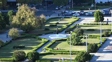 Julio Alak anunció la remodelación de Plaza Moreno