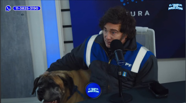 Milei no quiere ser mufa: “Me quedó en Olivos y lo miro con la campera de YPF”