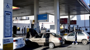 Comenzó a normalizarse la venta de GNC en La Plata tras más de un mes de restricciones