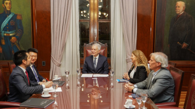 La Plata y Huawei avanzan en un acuerdo para desarrollar una ciudad inteligente y fortalecer el talento digital