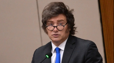 Milei firmó un decreto para expulsar extranjeros por mensajes de odio