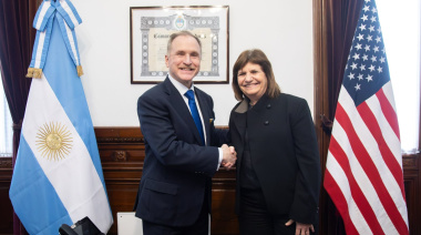Bullrich se tensa con el Senado: “Es ridículo pensar que un extranjero se va a llevar parte de la Argentina"