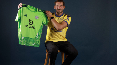 Franco Ravizzoli es nuevo jugador del Leicester: "El principal objetivo es ascender"