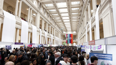 Expo Universidad: miles de estudiantes ya recorren la muestra para conocer las carreras de la UNLP